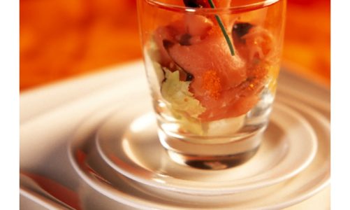 Przepis na przystawkę łososiowy pucharek z avocado