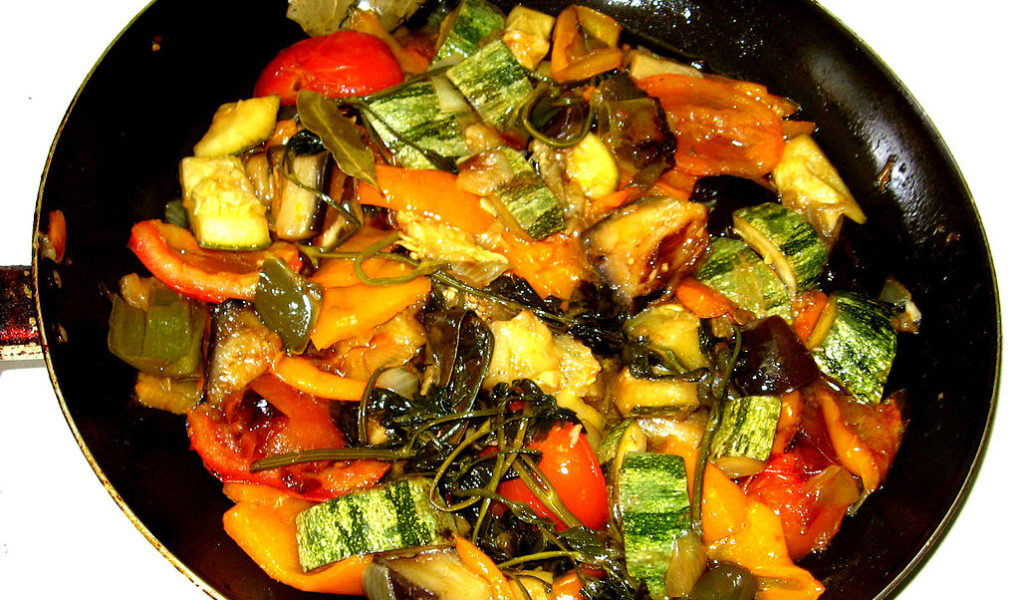 Przepis na ratatouille z kiełbasą