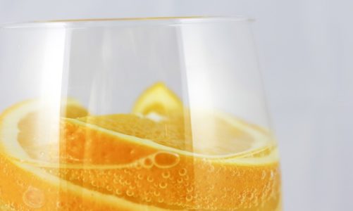 WyprzedĹş pragnienie – pij wodę regularnie