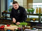 Piotr Murawski, szef kuchni marki Knorr_Polska_1.jpg Piotr Murawski, szef kuchni marki Knorr_Polska_1.jpg