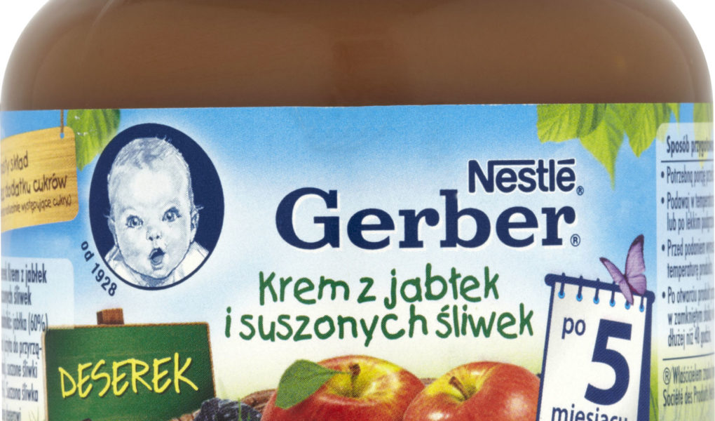 Wyjazd z maluchem – niezbędnik mamy