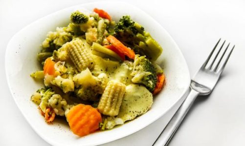 Przygotuj się na sezon zimowy. Witaminy, które poprawią kondycję skóry