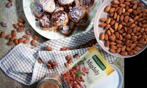 Ślimaki z ciasta francuskiego z migdałami