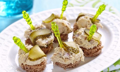 Finger food – przyjęcie na stojąco