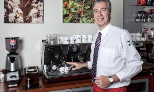 Tradycja i trendy w parzeniu kawy