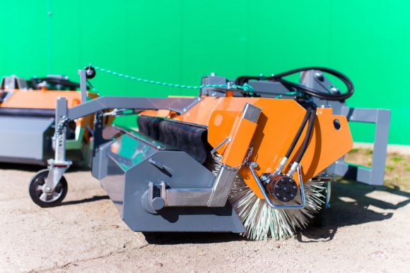 Zamiatarka ze Stawisk wyruszy na podbój Europy Rolnictwo, BIZNES - Wyróżnia się innowacyjnymi rozwiązaniami technicznymi, ale też niezawodnością, komfortem użytkowania i efektywnością, spełniając zarazem najwyższe standardy.