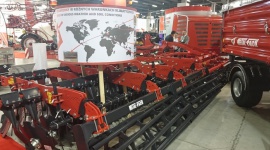 Oferta Metal–Fach na targach AGRO 2017 w Kijowie Rolnictwo, BIZNES - Jeden z największych producentów maszyn rolniczych w województwie podlaskim – sokólski Metal–Fach, kolejny raz zaprezentuje swoją bogatą ofertę na ukraińskiej wystawie AGRO 2017.