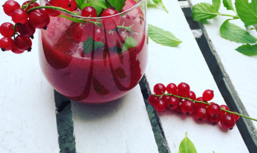 Ĺšródło zdrowia, urody iâŚ szczęścia? Jedz letnie warzywa i owoce!