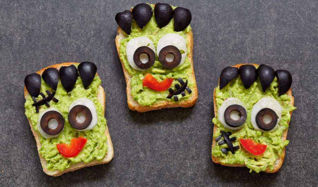 Halloween w lunchboxie – pomysły na strasznie pyszne przekąski