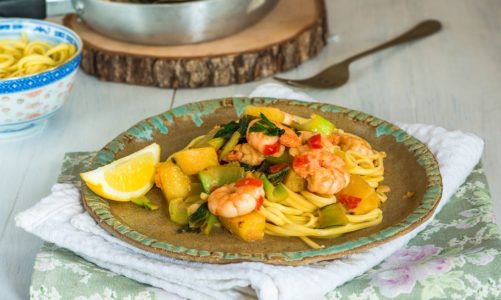 Pasta z owocami – sposób na udany obiad