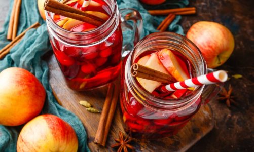 Rozgrzewające napoje na bazie herbaty dla dzieci