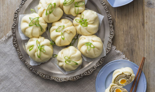 Pierogi niekoniecznie po polsku: przepisy z czterech stron świata