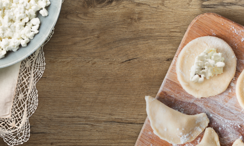 Pierogi z serkiem wiejskim