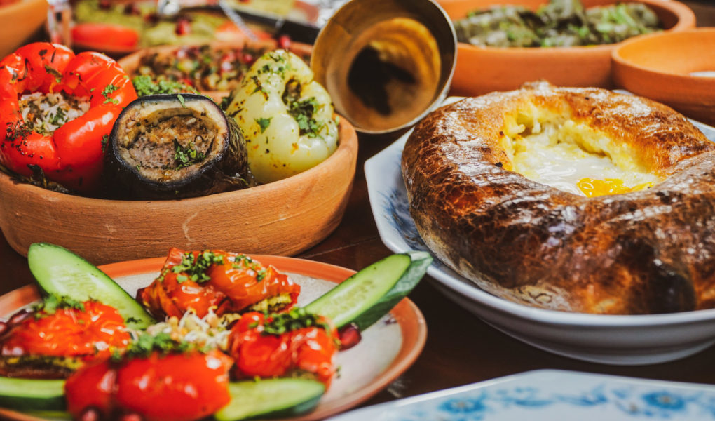 Gruzińskie i ormiańskie dania, które pokochali Polacy