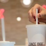 Max Premium Burgers zmniejsza zużycie plastiku w restauracjach