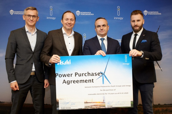 Browary Kompanii Piwowarskiej przechodzą w 100% na energię elektryczną z wiatru BIZNES, Ochrona środowiska - Kompania Piwowarska SA, należąca do Asahi Breweries Europe Group, podpisała umowę z innogy na zakup energii elektrycznej pochodzącej w 100% z odnawialnych źródeł energii (OZE).