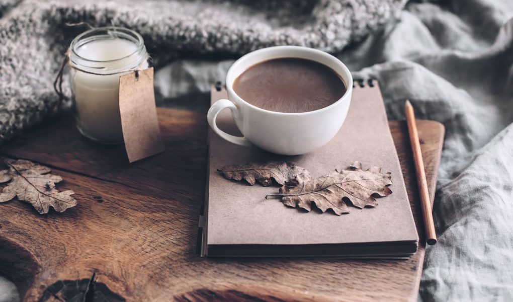 Jesień bez wychodzenia z domu – jak zadbać o swój komfort